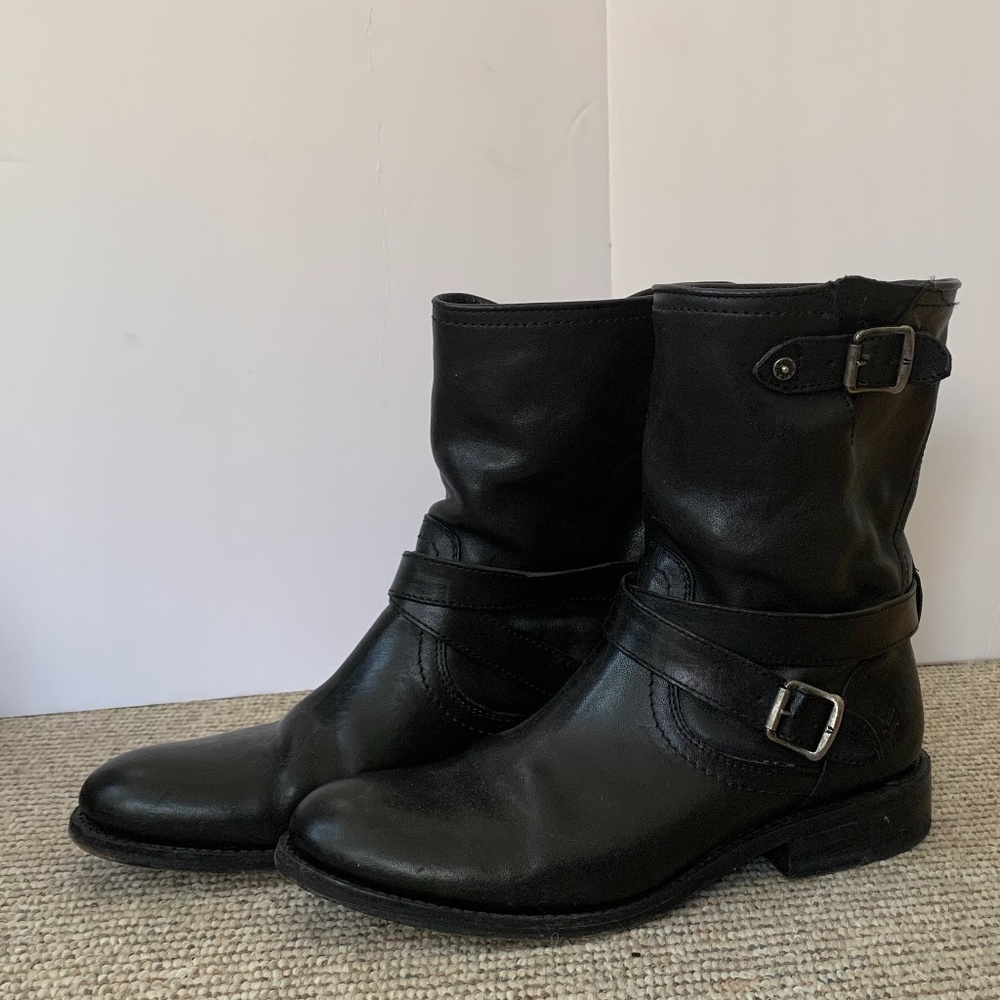 Frye Veronica Booties-Black-Size 8
